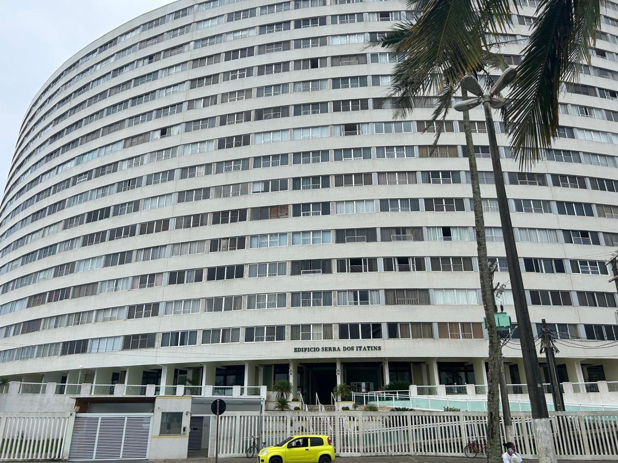 Apto Em Frente Ao Mar Predio Redondo Linda Vista Peruíbe Exterior foto